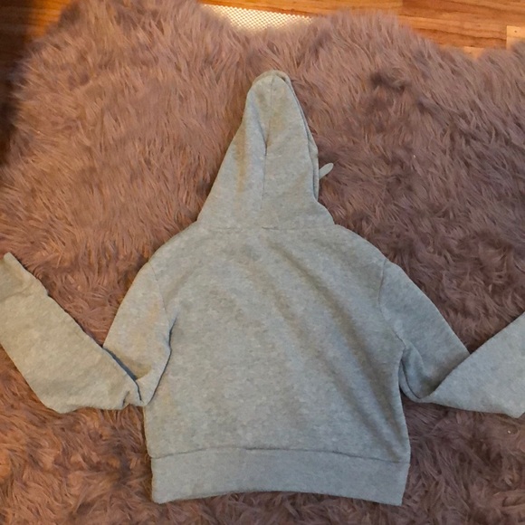 Cropped gray hoodie - Picture 3 of 5